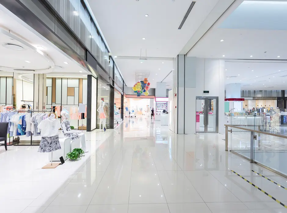 イメージ：商業施設（駅前複合ビル）