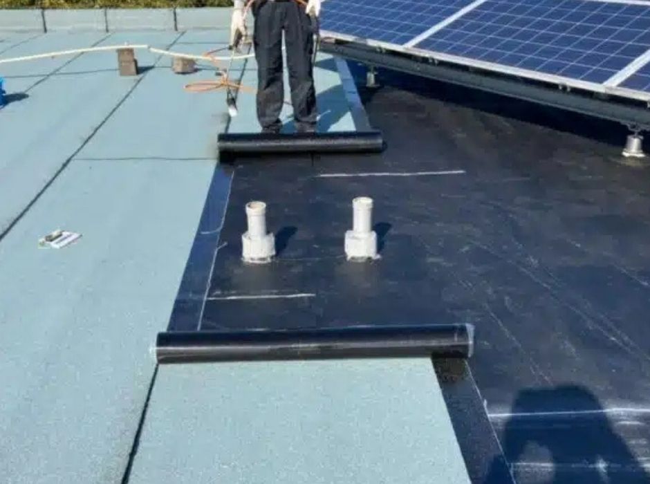 アスファルト防水（トーチ工法）