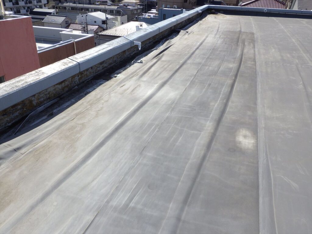 防水層の劣化を見逃さないために